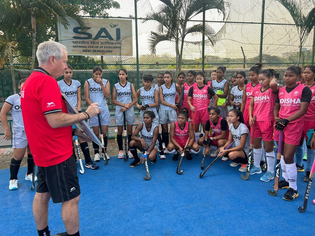 India Junior Women team coached by Tim White before going to UK tour